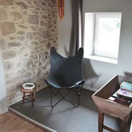 «lou Kermes» Hébergement de vacances *